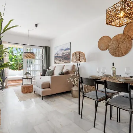 Vivi Homes - Mirazul Beachfront In Calahonda